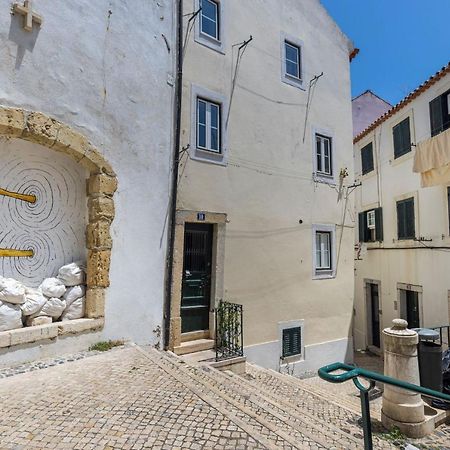 Alfama'S Heart Studio By Lovelystay Lisbon Bagian luar foto